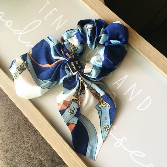 Varsity Chiffon Pearl Sorority Bow Hair Scrunchie - Picture 4 of 5